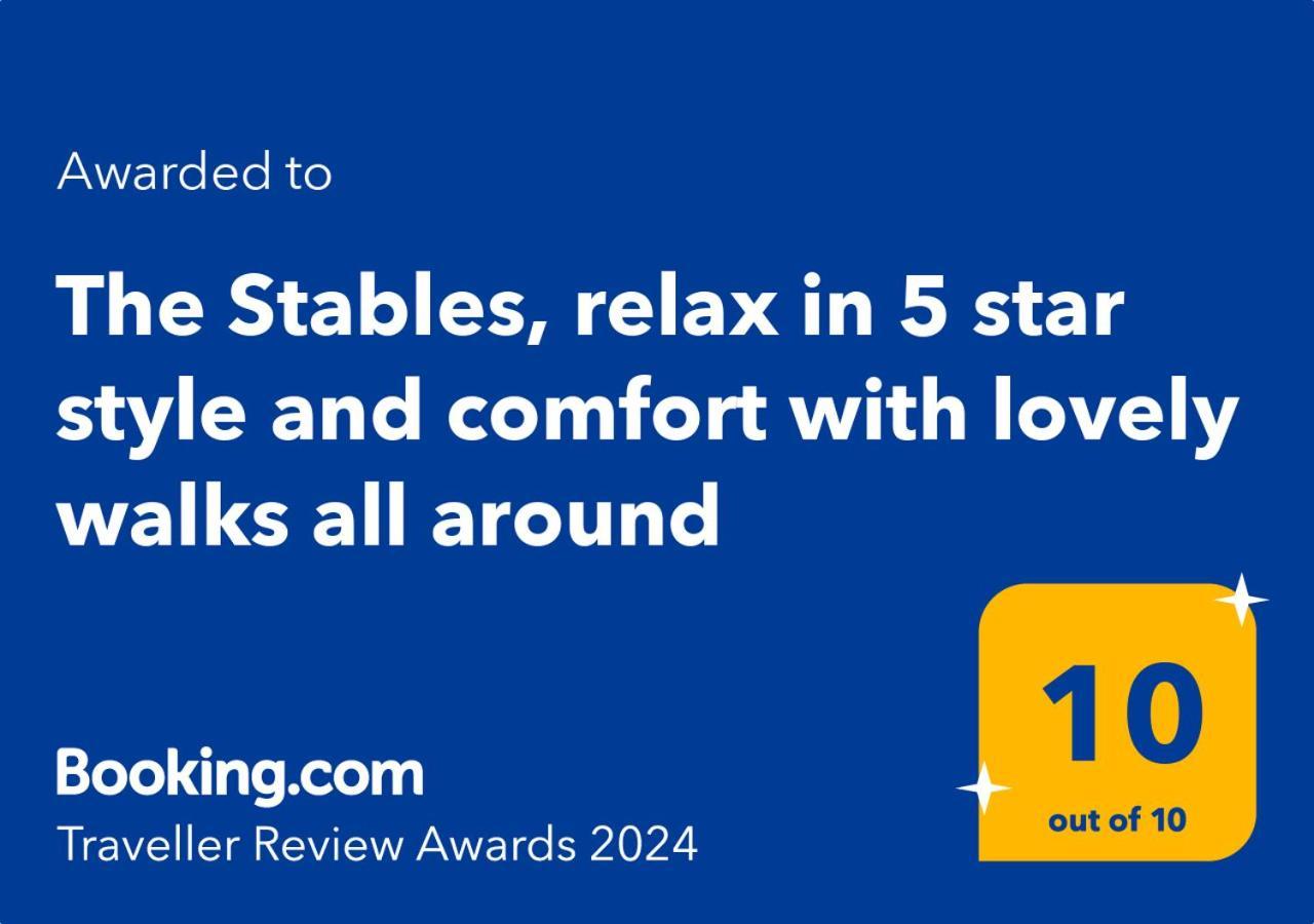 The Stables, Relax In 5 Star Style And Comfort With Lovely Walks All Around Maplestead Eksteriør bilde